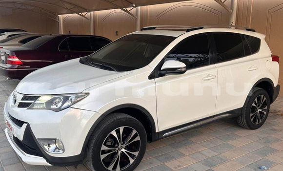 Buy Used Toyota RAV4 White Car in Black Point in Kouilou region Buy Used Toyota RAV4 White Car in Black Point in Kouilou region