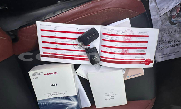 Buy Used Toyota RAV4 White Car in Black Point in Kouilou region Buy Used Toyota RAV4 White Car in Black Point in Kouilou region