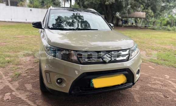 Buy Used Suzuki Grand Vitara Beige Car in Brazzaville in Municipality of Brazzaville