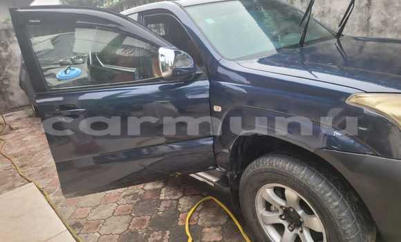 Acheter Occasion Voiture Toyota Land Cruiser Prado Bleu à Brazzaville, Commune de Brazzaville Acheter Occasion Voiture Toyota Land Cruiser Prado Bleu à Brazzaville, Commune de Brazzaville