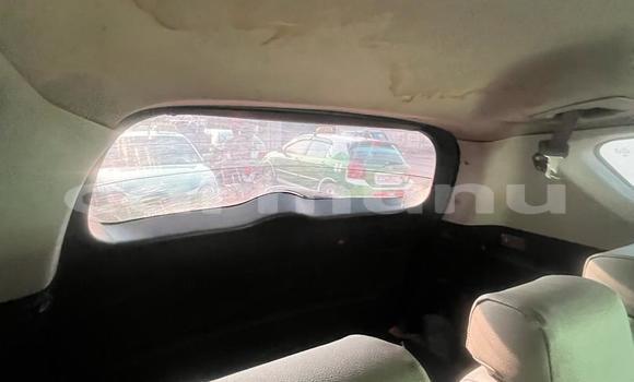 Acheter Occasion Voiture Toyota RAV4 Blanc à Brazzaville, Commune de Brazzaville Acheter Occasion Voiture Toyota RAV4 Blanc à Brazzaville, Commune de Brazzaville