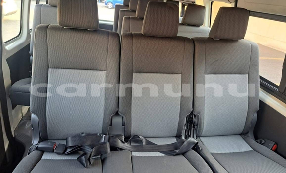 Acheter Occasion Voiture Toyota Hiace Blanc à Pointe–Noire, Région du Kouilou Acheter Occasion Voiture Toyota Hiace Blanc à Pointe–Noire, Région du Kouilou