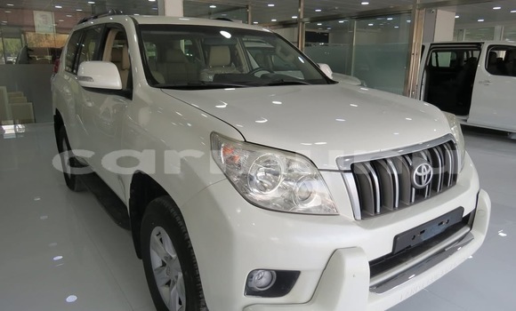 Buy Used Toyota Prado White Car in Black Point in Kouilou region Buy Used Toyota Prado White Car in Black Point in Kouilou region