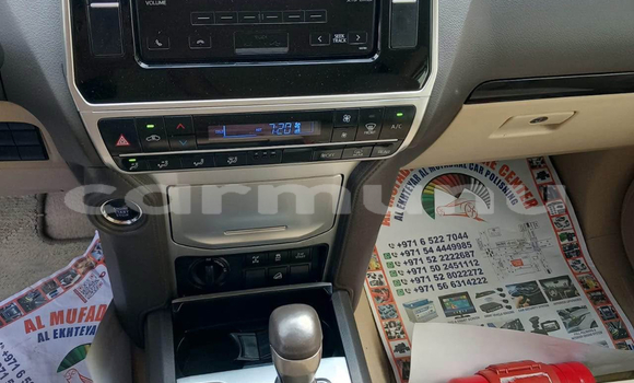 Acheter Occasion Voiture Toyota Prado Blanc à Brazzaville, Commune de Brazzaville Acheter Occasion Voiture Toyota Prado Blanc à Brazzaville, Commune de Brazzaville