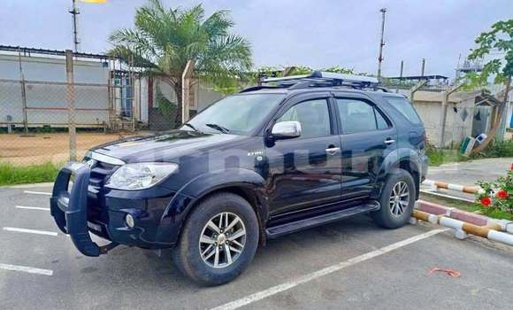 Buy Used Toyota Fortuner Black Car in Brazzaville in Municipality of Brazzaville Buy Used Toyota Fortuner Black Car in Brazzaville in Municipality of Brazzaville