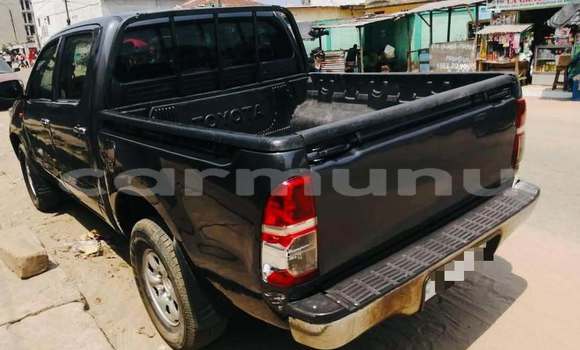 Buy Used Toyota Hiluxe VIGO Black Car in Brazzaville in Municipality of Brazzaville Buy Used Toyota Hiluxe VIGO Black Car in Brazzaville in Municipality of Brazzaville