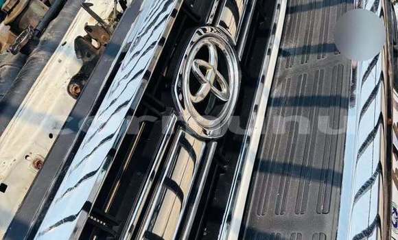 Buy Used Toyota Blade White Car in Brazzaville in Municipality of Brazzaville Buy Used Toyota Blade White Car in Brazzaville in Municipality of Brazzaville