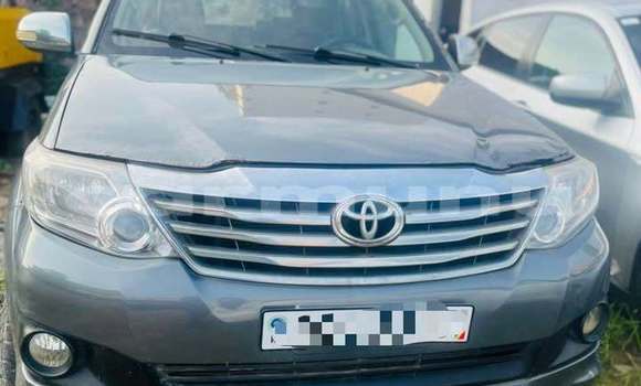 Buy Used Toyota Fortuner Other Car in Brazzaville in Municipality of Brazzaville Buy Used Toyota Fortuner Other Car in Brazzaville in Municipality of Brazzaville