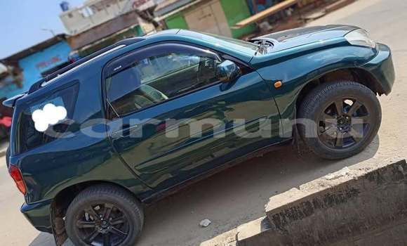 Acheter Occasion Voiture Toyota RAV4 Bleu à Brazzaville, Commune de Brazzaville Acheter Occasion Voiture Toyota RAV4 Bleu à Brazzaville, Commune de Brazzaville