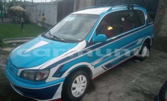 Acheter Occasion Voiture Toyota Picnic Bleu à Brazzaville, Commune de Brazzaville Acheter Occasion Voiture Toyota Picnic Bleu à Brazzaville, Commune de Brazzaville
