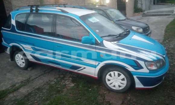 Acheter Occasion Voiture Toyota Picnic Bleu à Brazzaville, Commune de Brazzaville Acheter Occasion Voiture Toyota Picnic Bleu à Brazzaville, Commune de Brazzaville