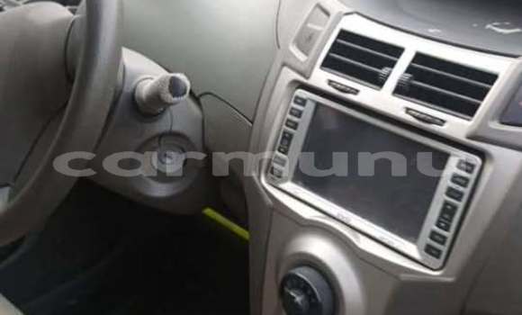 Acheter Occasion Voiture Toyota Yaris Rouge à Brazzaville, Commune de Brazzaville Acheter Occasion Voiture Toyota Yaris Rouge à Brazzaville, Commune de Brazzaville