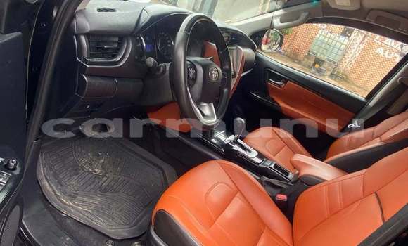 Acheter Occasion Voiture Toyota Fortuner Noir à Brazzaville, Commune de Brazzaville Acheter Occasion Voiture Toyota Fortuner Noir à Brazzaville, Commune de Brazzaville