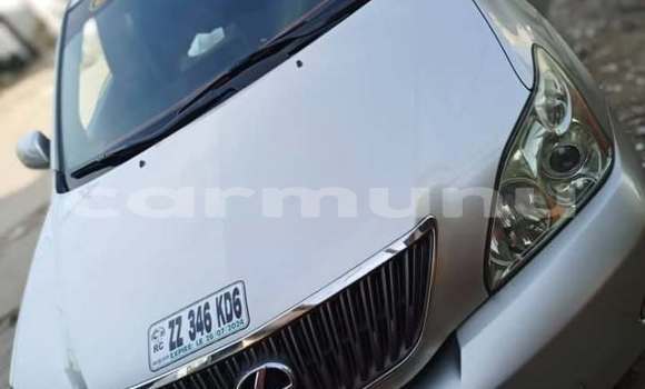 Acheter Occasion Voiture Lexus RX 330 Beige à Brazzaville, Commune de Brazzaville Acheter Occasion Voiture Lexus RX 330 Beige à Brazzaville, Commune de Brazzaville
