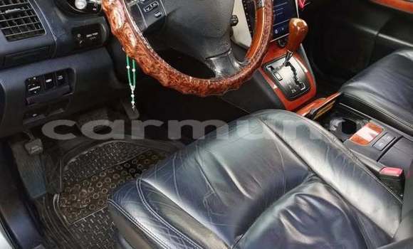 Acheter Occasion Voiture Lexus RX 330 Beige à Brazzaville, Commune de Brazzaville Acheter Occasion Voiture Lexus RX 330 Beige à Brazzaville, Commune de Brazzaville