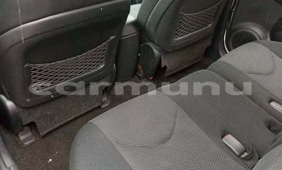 Acheter Occasion Voiture Toyota RAV4 Blanc à Brazzaville, Commune de Brazzaville Acheter Occasion Voiture Toyota RAV4 Blanc à Brazzaville, Commune de Brazzaville