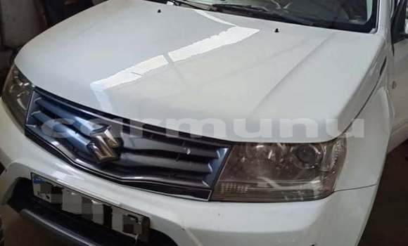 Acheter Occasion Voiture Suzuki Grand Vitara Blanc à Brazzaville, Commune de Brazzaville Acheter Occasion Voiture Suzuki Grand Vitara Blanc à Brazzaville, Commune de Brazzaville