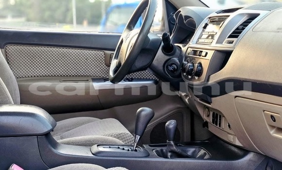 Acheter Occasion Voiture Toyota Fortuner Blanc à Brazzaville, Commune de Brazzaville Acheter Occasion Voiture Toyota Fortuner Blanc à Brazzaville, Commune de Brazzaville