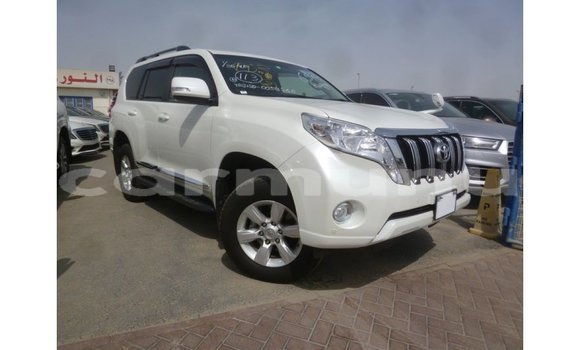 Buy Import Toyota Prado White Car in Import - Dubai in Region of Bouenza Buy Import Toyota Prado White Car in Import - Dubai in Region of Bouenza