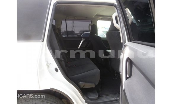 Buy Import Toyota Prado White Car in Import - Dubai in Region of Bouenza Buy Import Toyota Prado White Car in Import - Dubai in Region of Bouenza