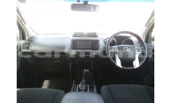 Buy Import Toyota Prado White Car in Import - Dubai in Region of Bouenza Buy Import Toyota Prado White Car in Import - Dubai in Region of Bouenza