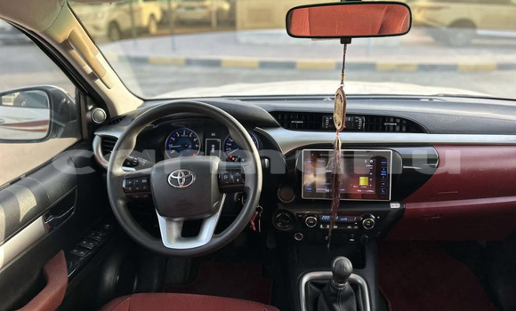 Acheter Occasion Voiture Toyota Hilux Blanc à Brazzaville, Commune de Brazzaville Acheter Occasion Voiture Toyota Hilux Blanc à Brazzaville, Commune de Brazzaville