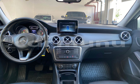 Acheter Occasion Voiture Mercedes-Benz GLA-klasse Blanc à Brazzaville, Commune de Brazzaville Acheter Occasion Voiture Mercedes-Benz GLA-klasse Blanc à Brazzaville, Commune de Brazzaville