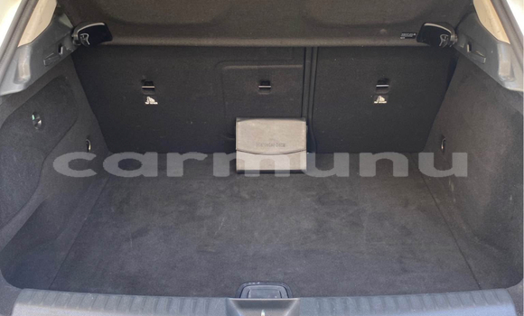 Acheter Occasion Voiture Mercedes-Benz GLA-klasse Blanc à Brazzaville, Commune de Brazzaville Acheter Occasion Voiture Mercedes-Benz GLA-klasse Blanc à Brazzaville, Commune de Brazzaville