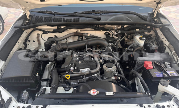 Acheter Occasion Voiture Toyota Hilux Blanc à Brazzaville, Commune de Brazzaville Acheter Occasion Voiture Toyota Hilux Blanc à Brazzaville, Commune de Brazzaville