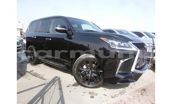 Acheter Import Voiture Lexus LX Noir à Import - Dubai, Région de la Bouenza Acheter Import Voiture Lexus LX Noir à Import - Dubai, Région de la Bouenza
