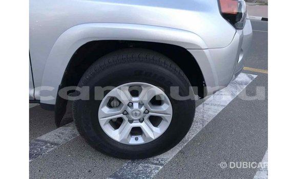 Buy Import Toyota HiAce Other Truck in Import - Dubai in Region of Bouenza Buy Import Toyota HiAce Other Truck in Import - Dubai in Region of Bouenza