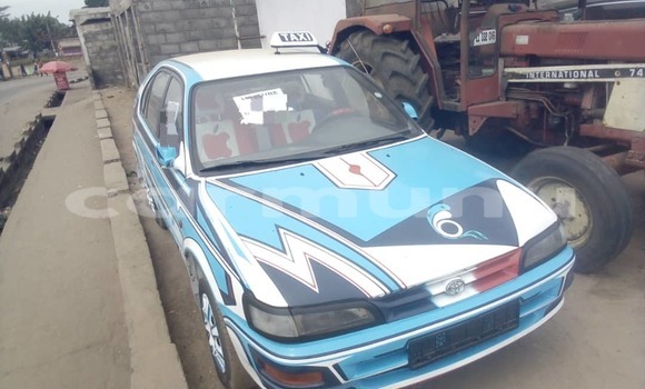 Acheter Occasion Voiture Toyota Carina Bleu à Brazzaville, Commune de Brazzaville Acheter Occasion Voiture Toyota Carina Bleu à Brazzaville, Commune de Brazzaville