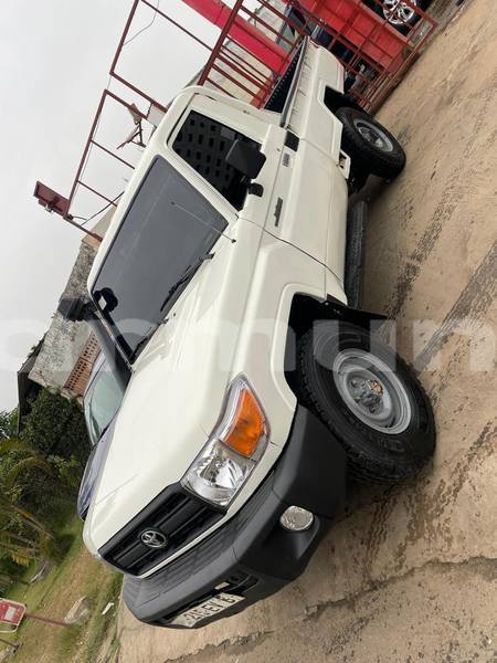 Big with watermark toyota bb commune de brazzaville brazzaville 8644