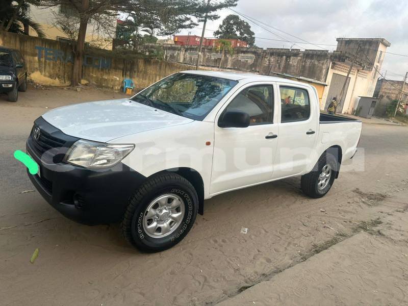 Big with watermark toyota hilux commune de brazzaville brazzaville 8648