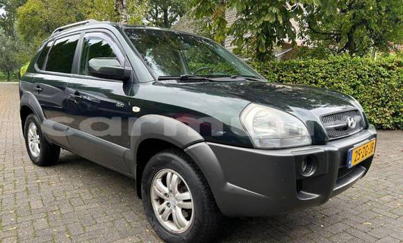 Buy Used Hyundai Tucson Black Car in Brazzaville in Municipality of Brazzaville Buy Used Hyundai Tucson Black Car in Brazzaville in Municipality of Brazzaville