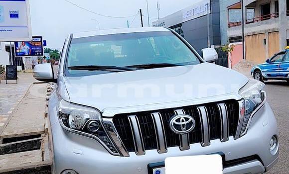 Acheter Occasion Voiture Toyota Land Cruiser Gris à Brazzaville, Commune de Brazzaville Acheter Occasion Voiture Toyota Land Cruiser Gris à Brazzaville, Commune de Brazzaville