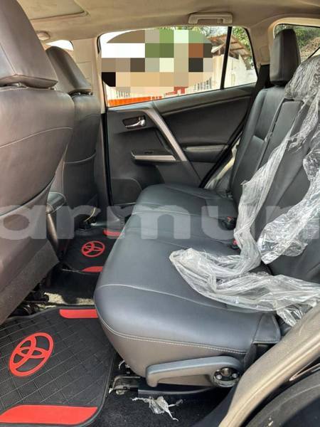 Big with watermark toyota rav4 commune de brazzaville brazzaville 8660