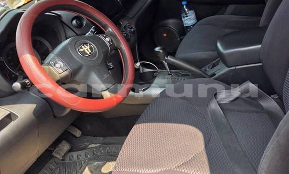 Acheter Occasion Voiture Toyota RAV4 Rouge à Brazzaville, Commune de Brazzaville Acheter Occasion Voiture Toyota RAV4 Rouge à Brazzaville, Commune de Brazzaville