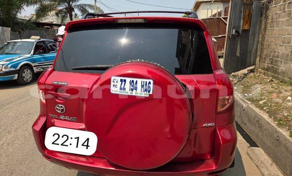 Acheter Occasion Voiture Toyota RAV4 Rouge à Brazzaville, Commune de Brazzaville Acheter Occasion Voiture Toyota RAV4 Rouge à Brazzaville, Commune de Brazzaville
