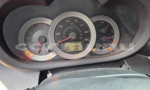 Acheter Occasion Voiture Toyota RAV4 Rouge à Brazzaville, Commune de Brazzaville Acheter Occasion Voiture Toyota RAV4 Rouge à Brazzaville, Commune de Brazzaville