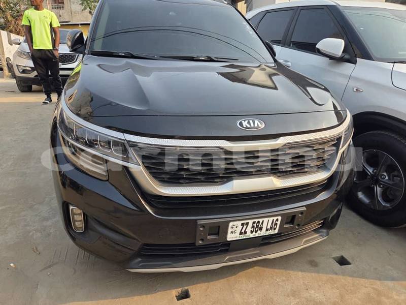 Big with watermark kia carnival commune de brazzaville brazzaville 8666