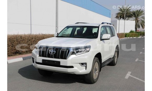 Buy Import Toyota Prado White Car in Import - Dubai in Region of Bouenza Buy Import Toyota Prado White Car in Import - Dubai in Region of Bouenza