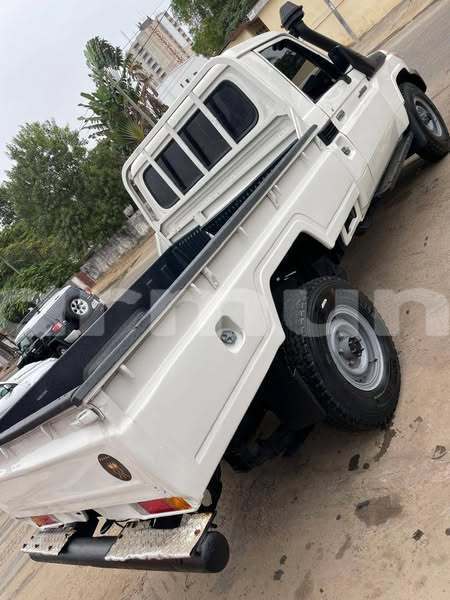 Big with watermark toyota 2000gt commune de brazzaville brazzaville 8687