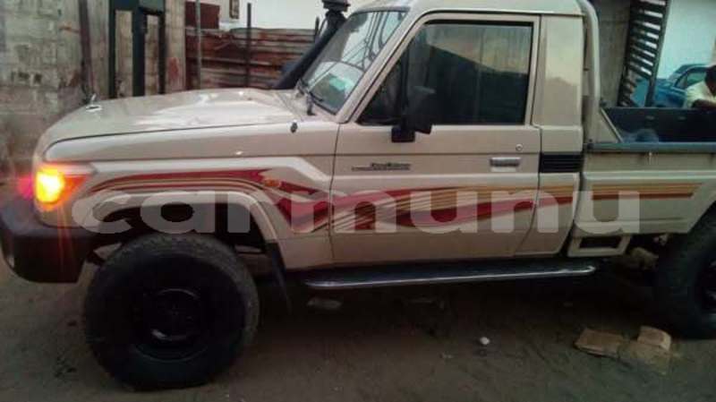 Big with watermark toyota rav4 region du kouilou pointe noire 8703