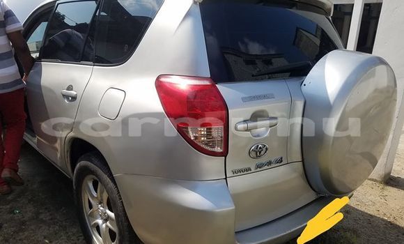 Buy Used Toyota RAV4 Silver Car in Brazzaville in Municipality of Brazzaville Buy Used Toyota RAV4 Silver Car in Brazzaville in Municipality of Brazzaville