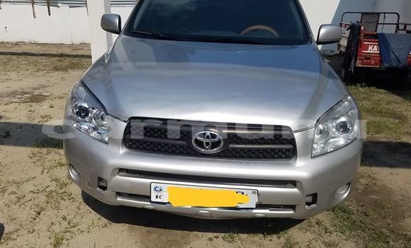 Buy Used Toyota RAV4 Silver Car in Brazzaville in Municipality of Brazzaville Buy Used Toyota RAV4 Silver Car in Brazzaville in Municipality of Brazzaville