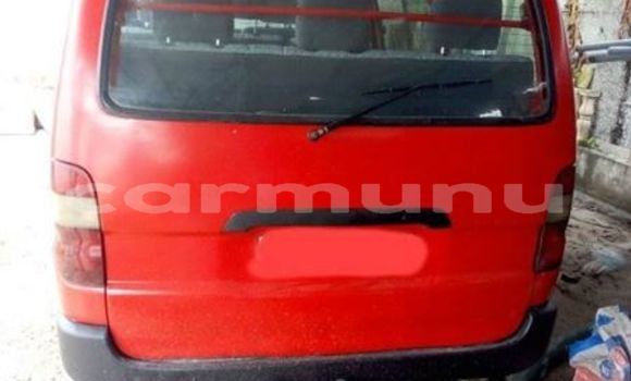 Buy Used Toyota Hiace Red Car in Brazzaville in Municipality of Brazzaville Buy Used Toyota Hiace Red Car in Brazzaville in Municipality of Brazzaville