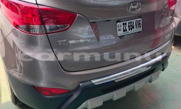 Acheter Occasion Voiture Hyundai ix35 Beige à Pointe–Noire, Région du Kouilou Acheter Occasion Voiture Hyundai ix35 Beige à Pointe–Noire, Région du Kouilou