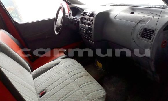 Buy Used Toyota Hiace Red Car in Brazzaville in Municipality of Brazzaville Buy Used Toyota Hiace Red Car in Brazzaville in Municipality of Brazzaville