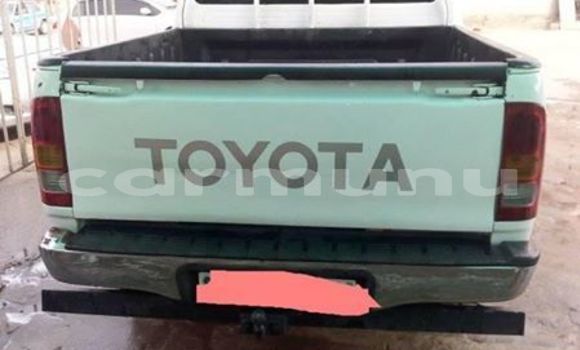 Buy Used Toyota Hilux White Car in Brazzaville in Municipality of Brazzaville Buy Used Toyota Hilux White Car in Brazzaville in Municipality of Brazzaville
